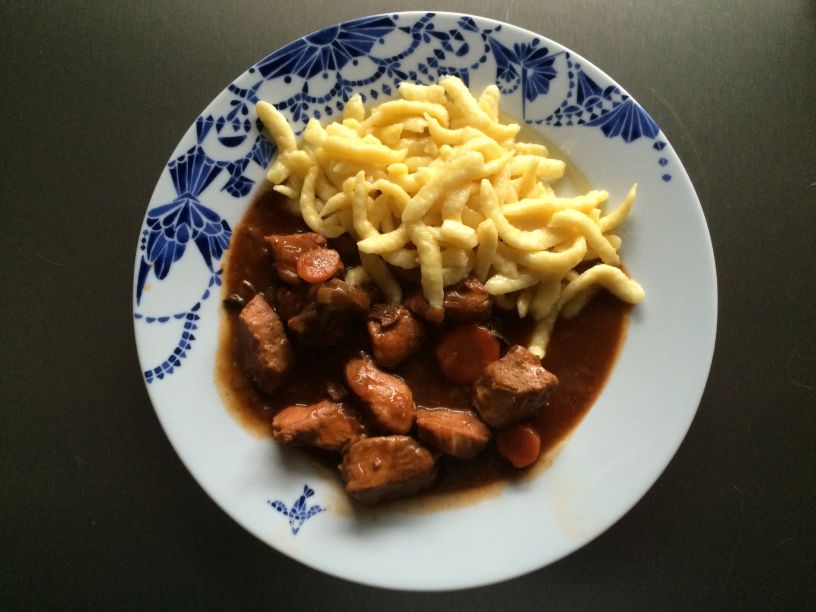 Gulasch Rezept mit Spätzle