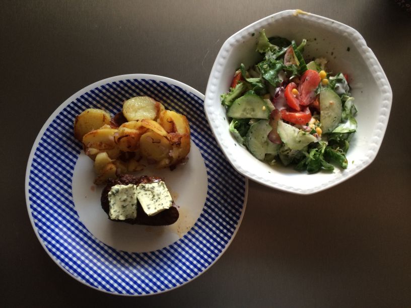 Teller Rinderfilet mit Bratkartoffeln